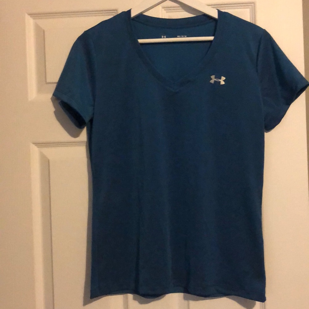 Under armour work out v neck